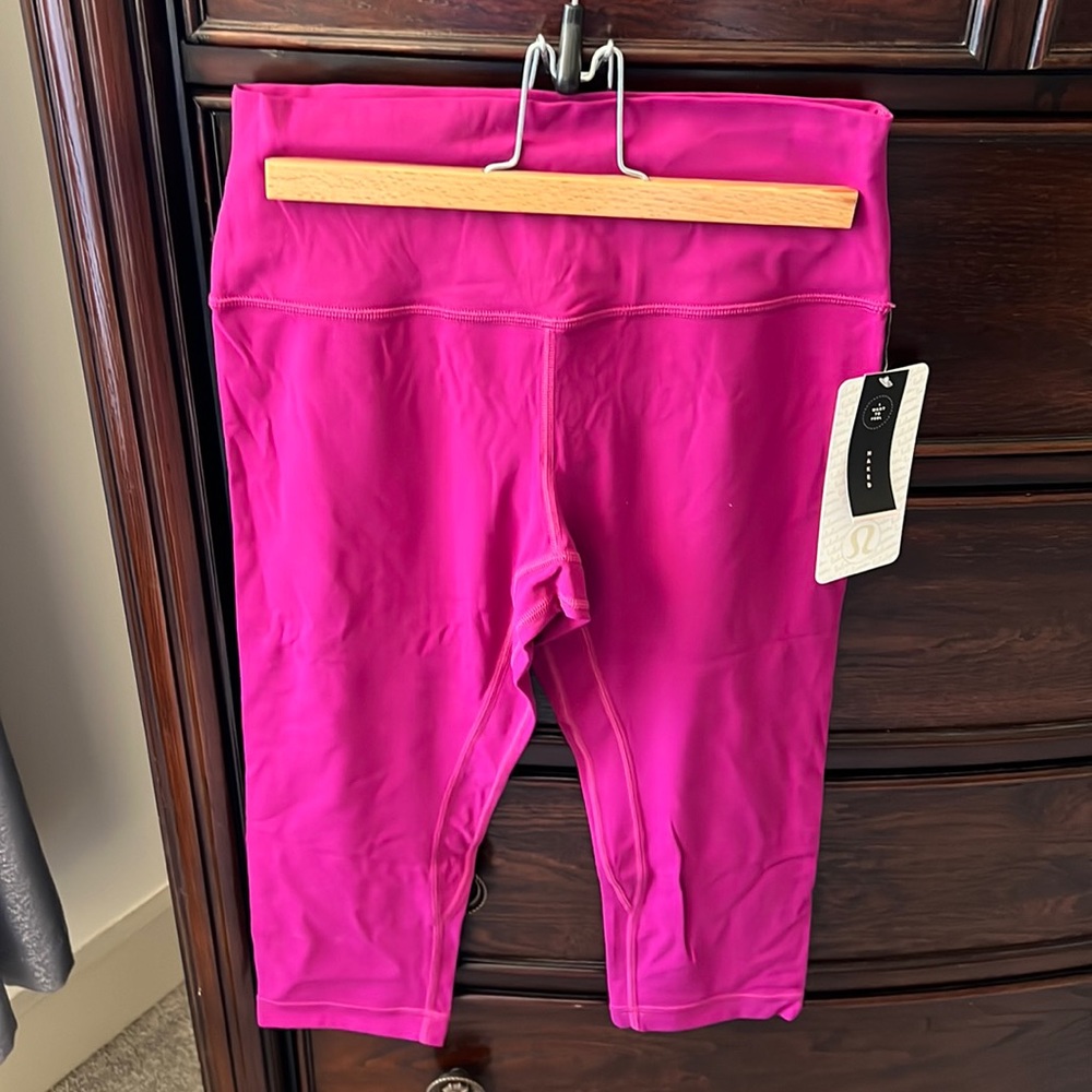 NWT LULULEMON Align Crop Leggings